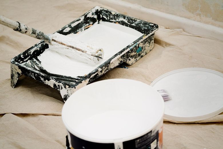 Little Greene vs Farrow & Ball: ключевые различия в составе и свойствах