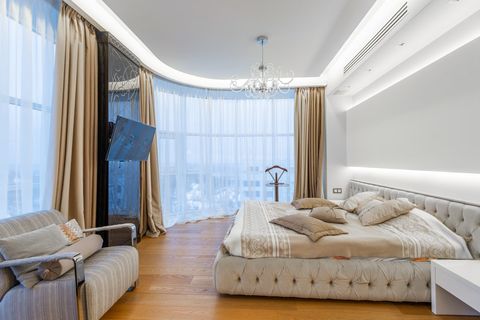 Какие планировки четырёхкомнатных квартир встречаются в московских новостройках премиум-класса?