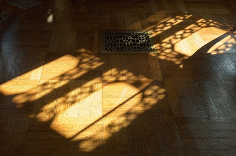 Что такое художественный паркет и чем он отличается от обычного штучного?