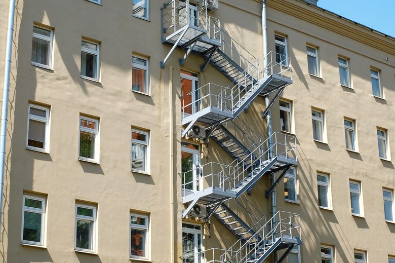 Нормативные требования к теплозащите: какие параметры проверять?