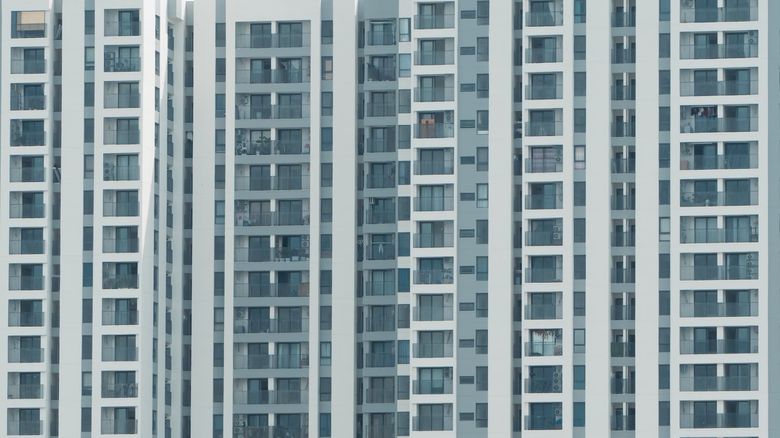 Сколько стоит замена окон в элитной новостройке на Якиманке в 2026 году?